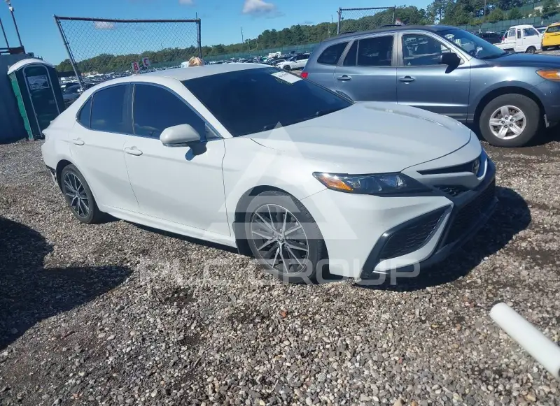 2024 Toyota CAMRY photo