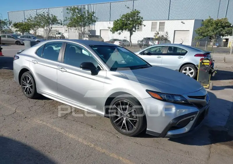 2024 Toyota CAMRY photo