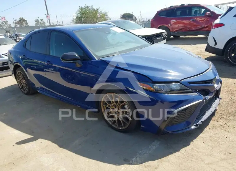 2024 Toyota CAMRY фото