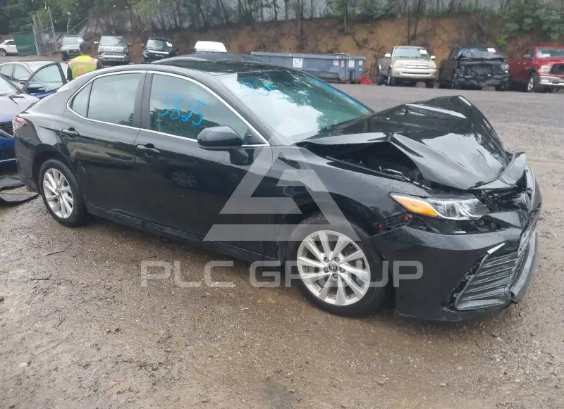 2024 Toyota CAMRY фото