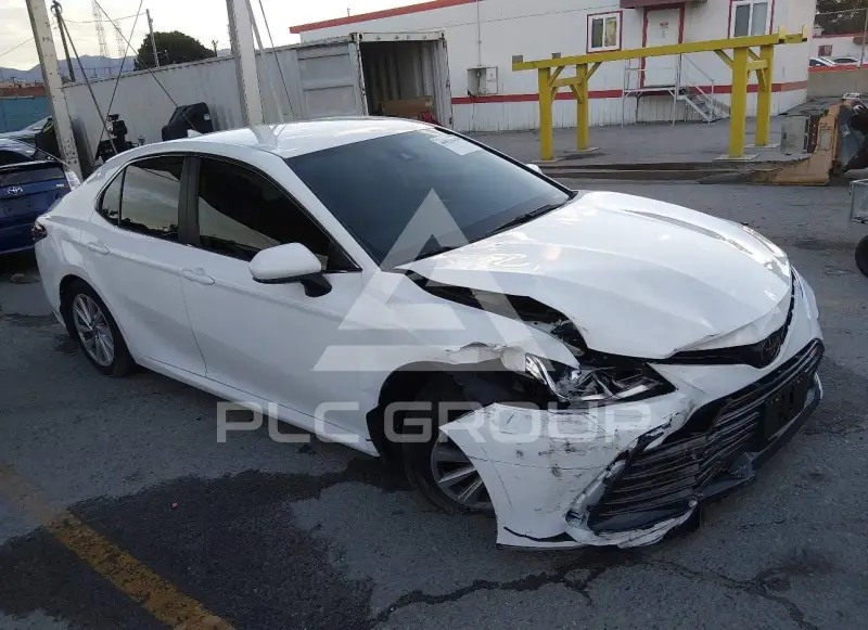 2024 Toyota CAMRY фото