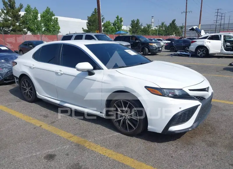 2024 Toyota CAMRY photo