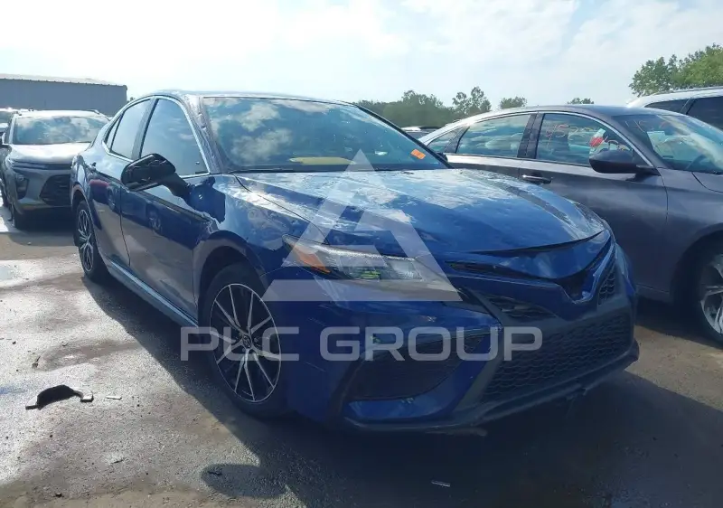 2024 Toyota CAMRY фото