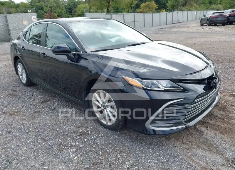 2024 Toyota CAMRY фото