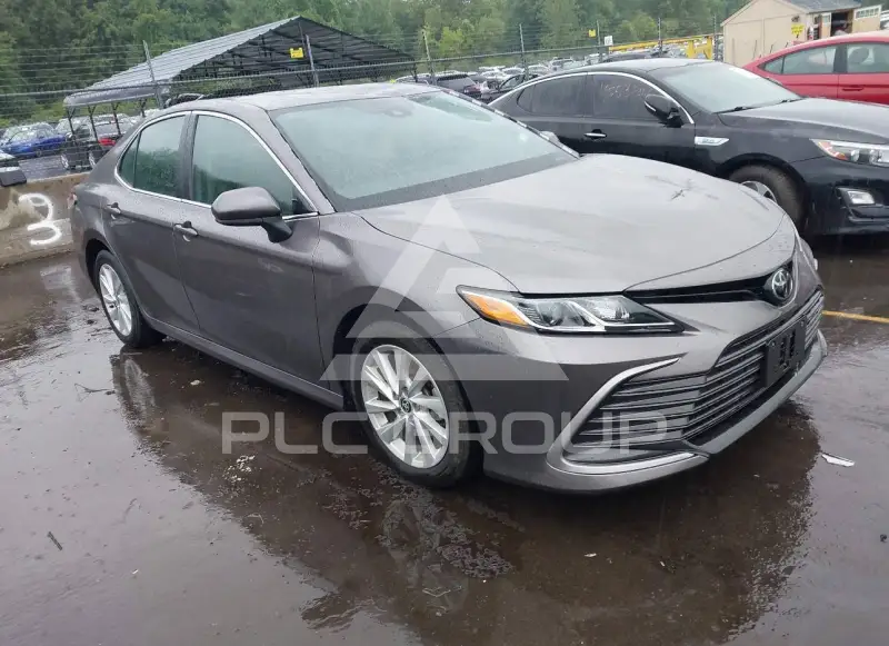 2024 Toyota CAMRY фото