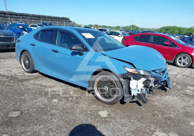 2024 Toyota CAMRY фото