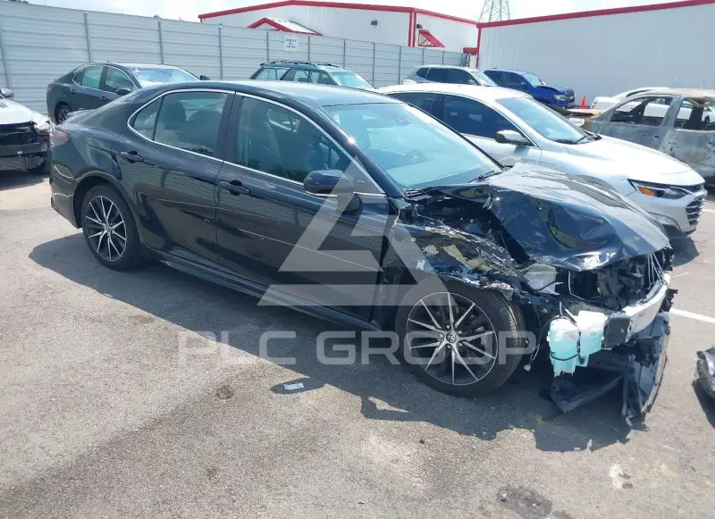 2024 Toyota CAMRY photo