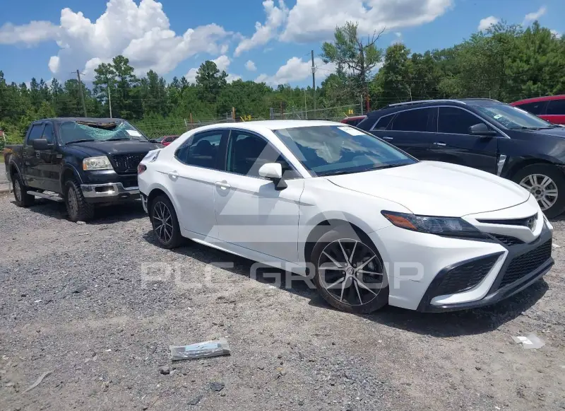 2024 Toyota CAMRY photo