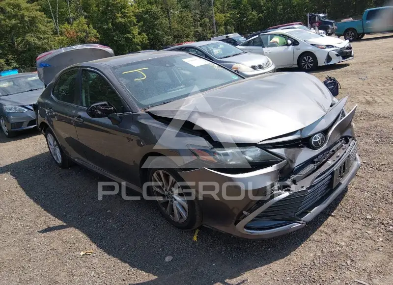 2024 Toyota CAMRY фото