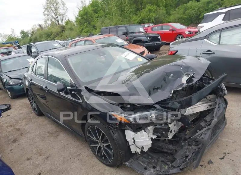 2024 Toyota CAMRY фото