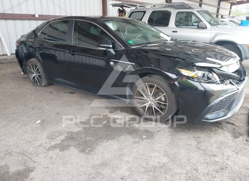 2024 Toyota CAMRY photo