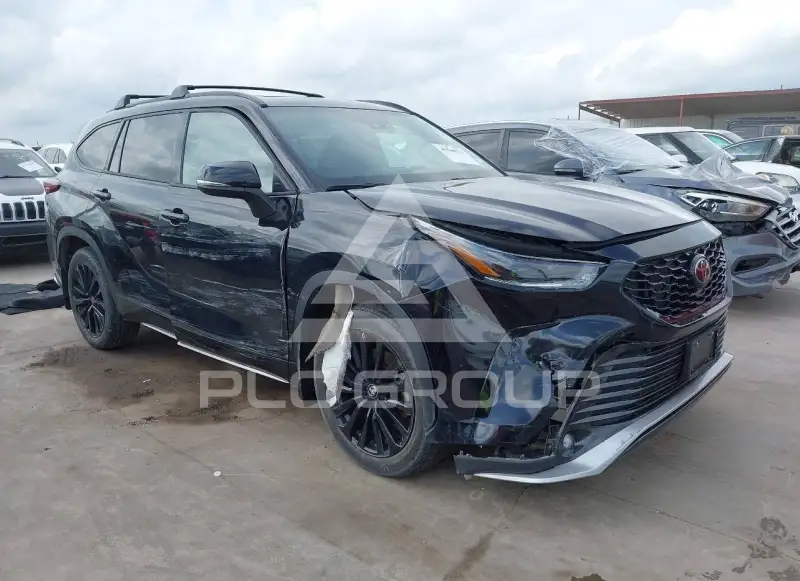 2024 Toyota Highlander фото