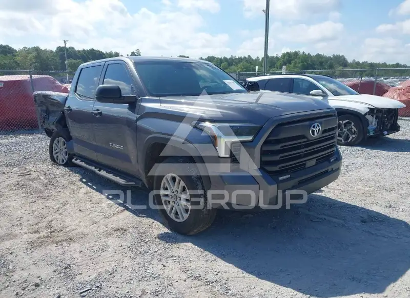 2024 Toyota TUNDRA фото