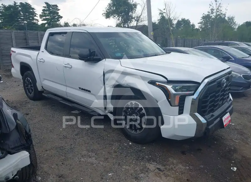 2024 Toyota TUNDRA photo
