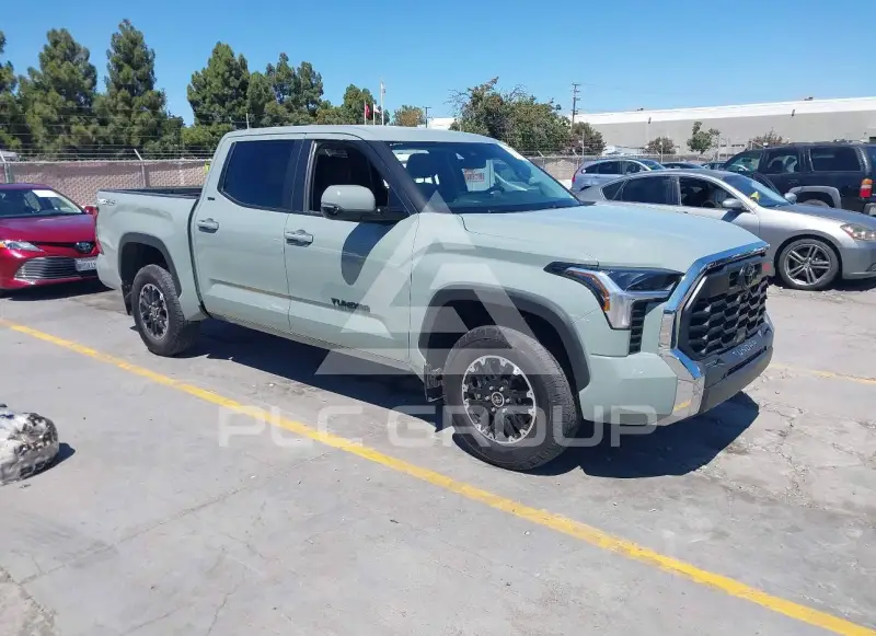 2024 Toyota TUNDRA фото