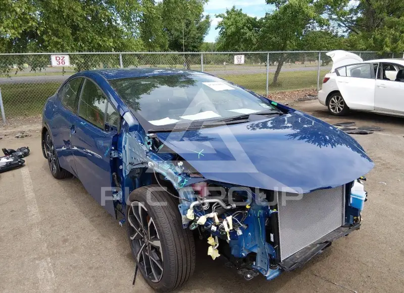 2024 Toyota PRIUS фото