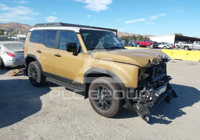 2024 Toyota LAND CRUISER photo