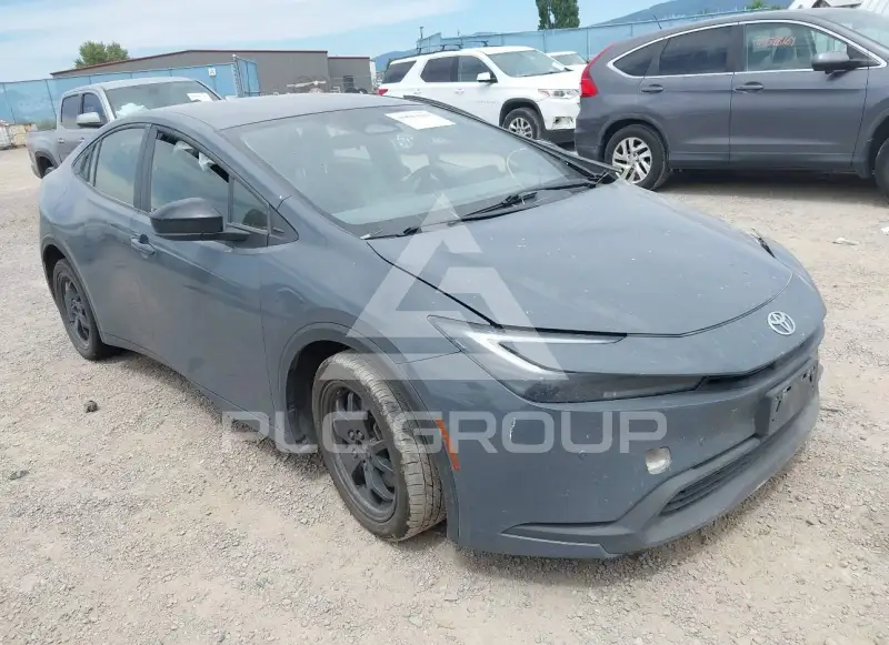 2024 Toyota PRIUS photo