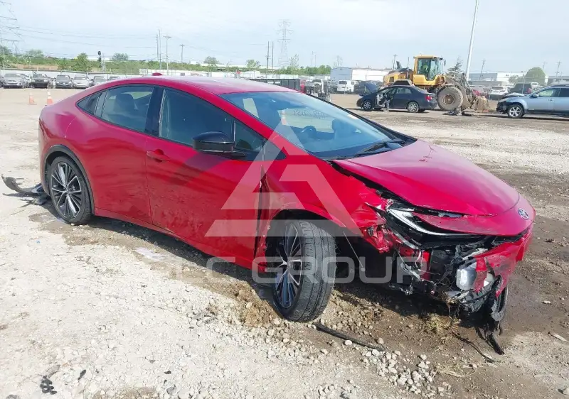2024 Toyota PRIUS photo
