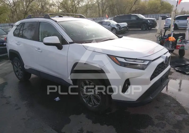 2024 Toyota RAV4 фото