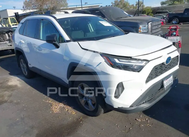 2024 Toyota RAV4 фото