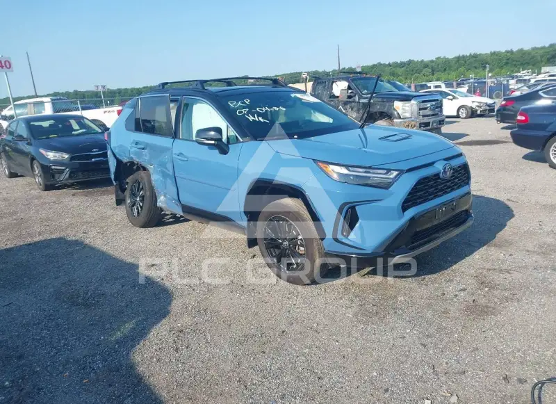 2024 Toyota RAV4 фото