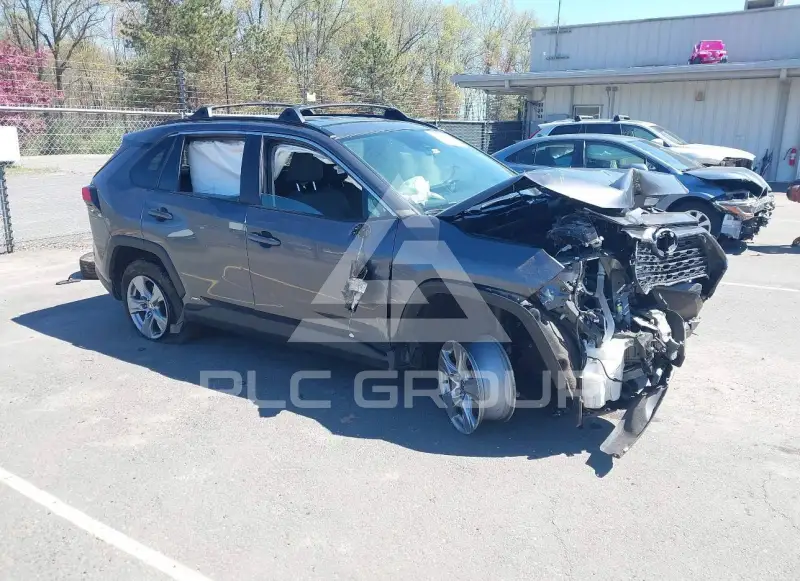 2024 Toyota RAV4 фото