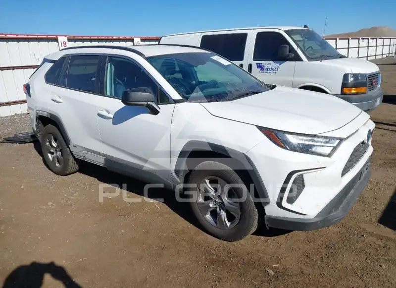 2024 Toyota RAV4 фото
