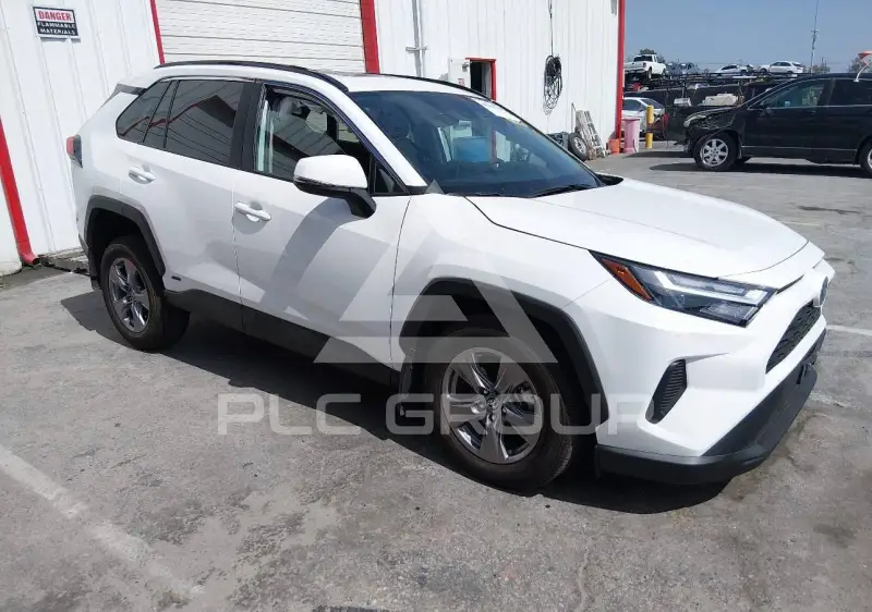 2024 Toyota RAV4 фото