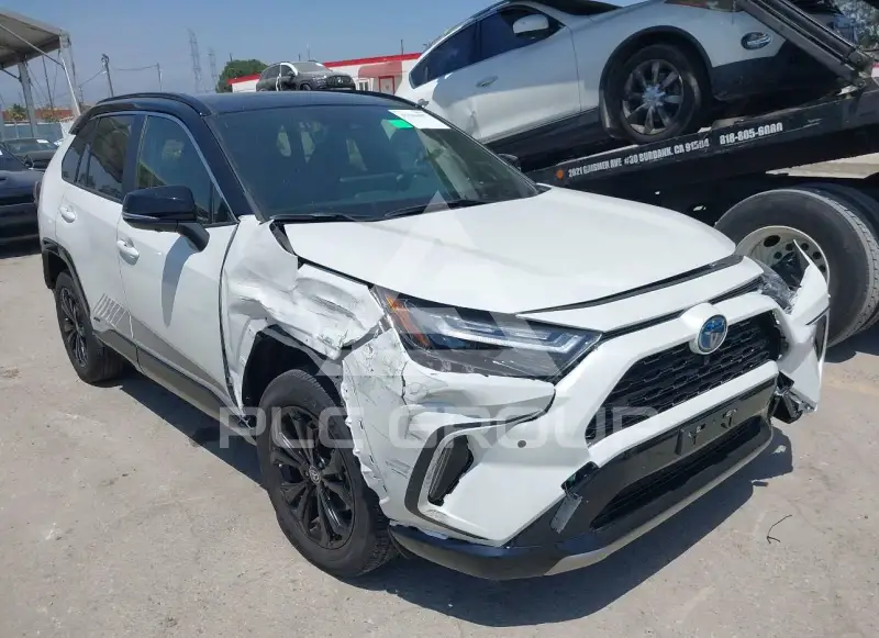 2024 Toyota RAV4 фото