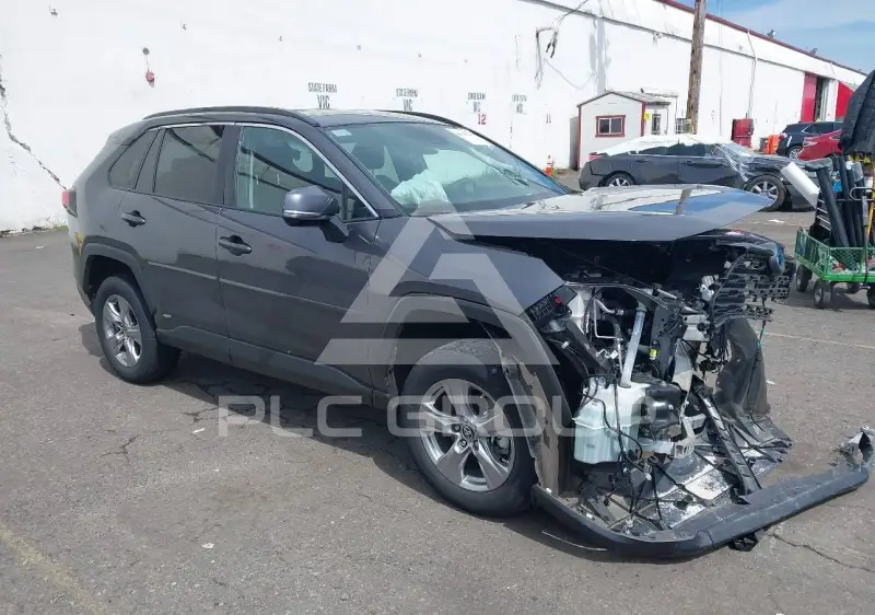 2024 Toyota RAV4 фото