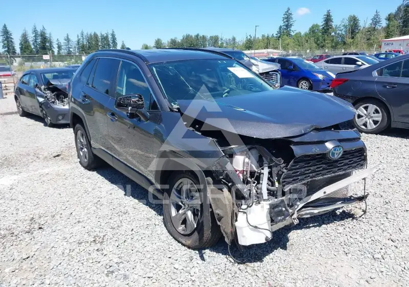 2024 Toyota RAV4 фото