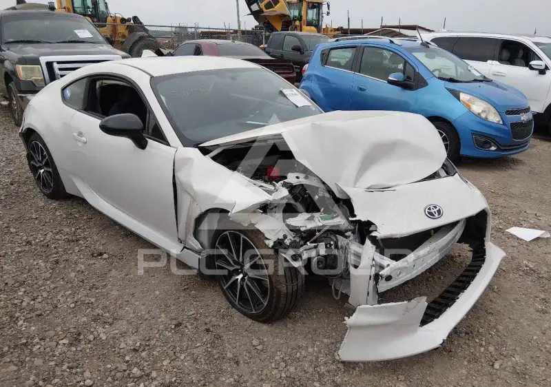 2024 Toyota GR 86 фото