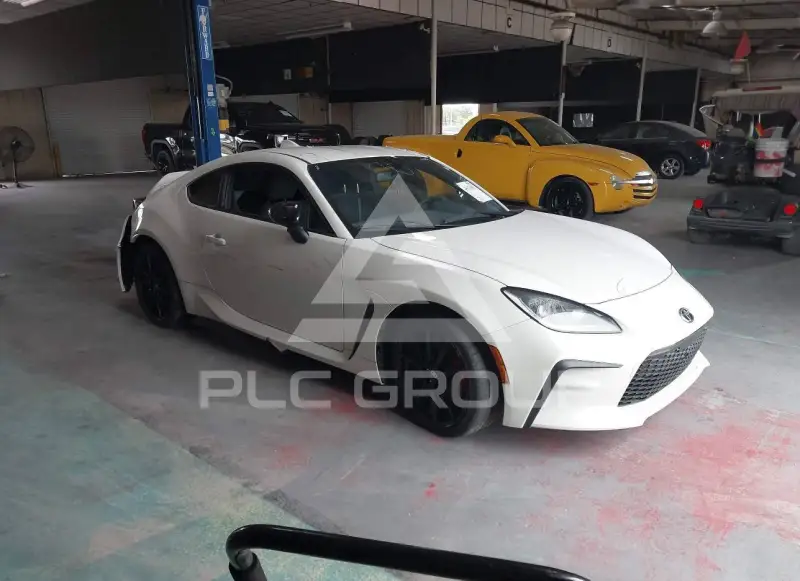 2024 Toyota GR 86 фото