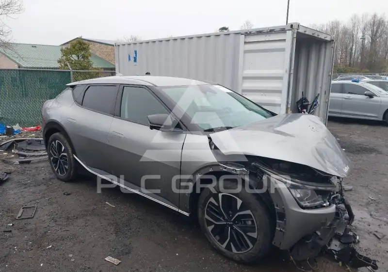 2024 KIA EV фото