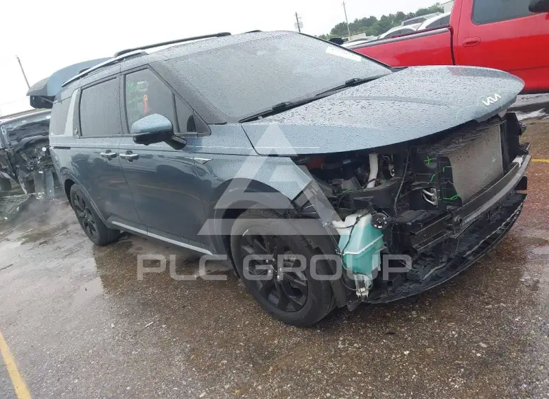 2024 KIA Carnival фото