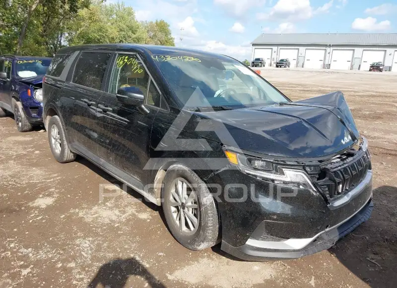 2024 KIA Carnival фото
