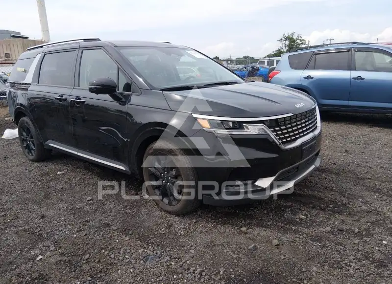 2024 KIA Carnival фото