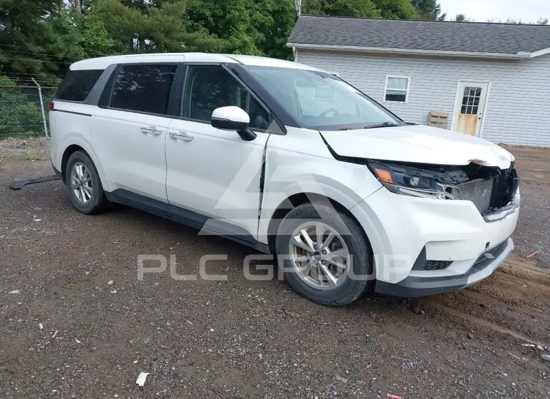 2024 KIA Carnival photo