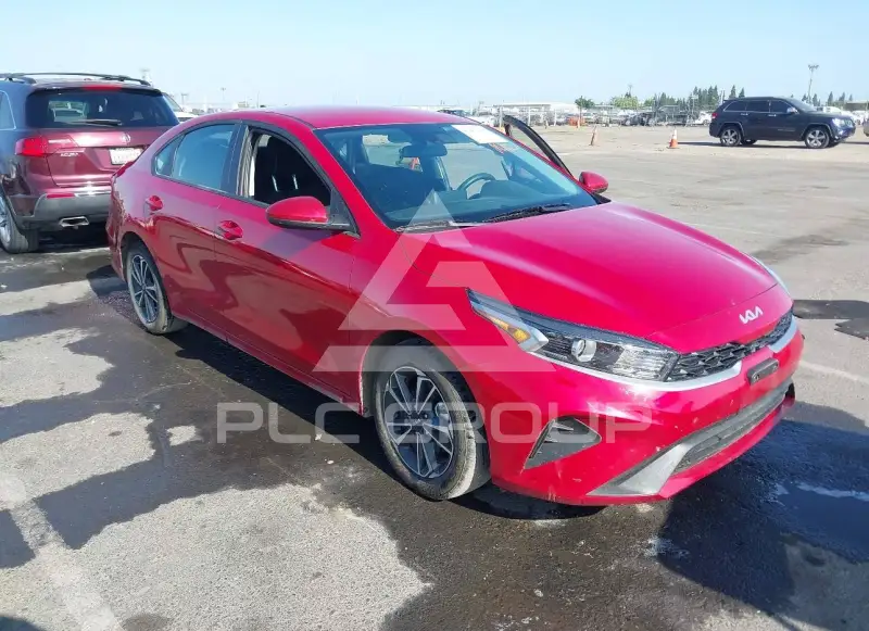 2024 KIA Forte фото