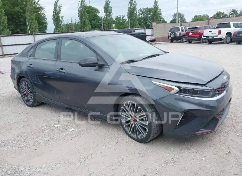 2024 KIA Forte фото