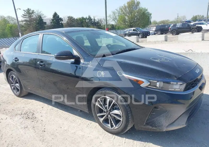 2024 KIA Forte фото