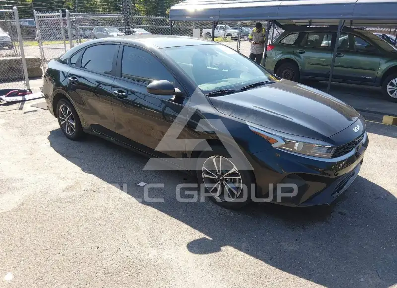 2024 KIA Forte фото