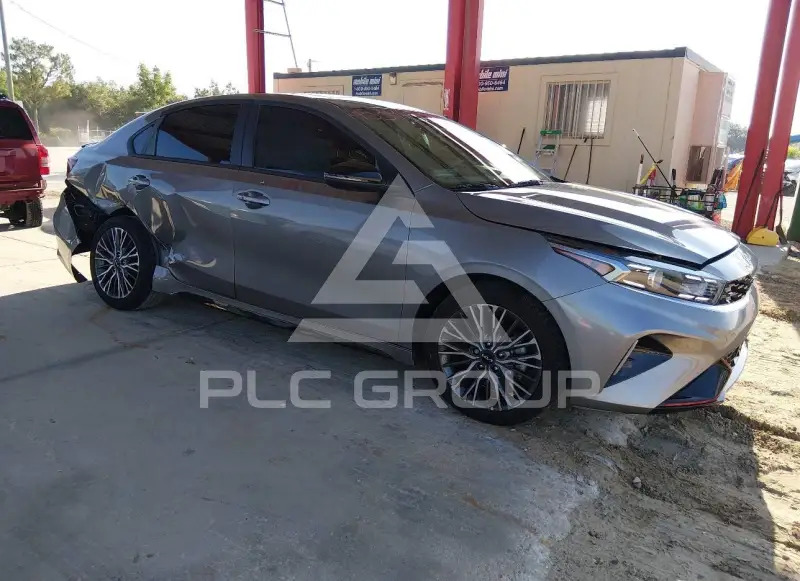 2024 KIA Forte фото