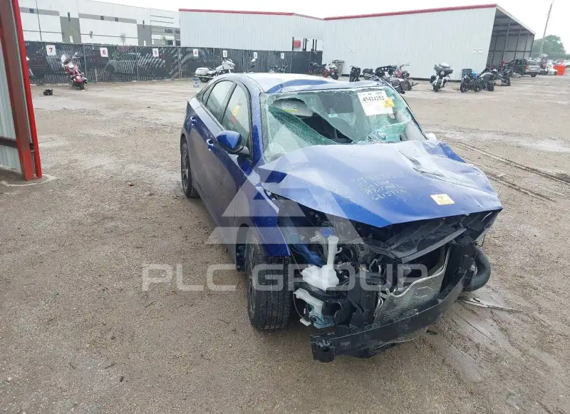 2024 KIA Forte фото