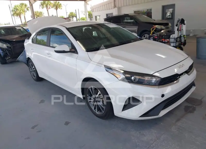 2024 KIA Forte photo
