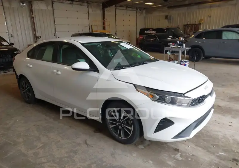 2024 KIA Forte фото