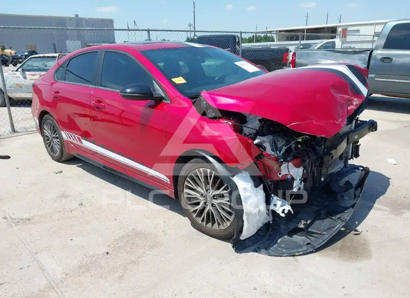 2024 KIA Forte фото