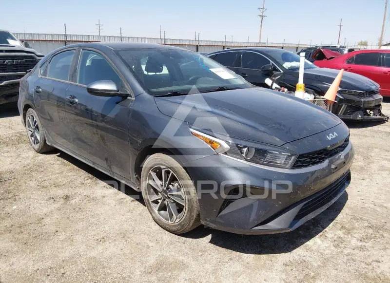 2024 KIA Forte фото