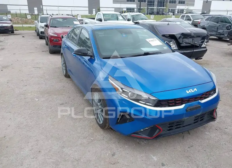 2024 KIA Forte фото